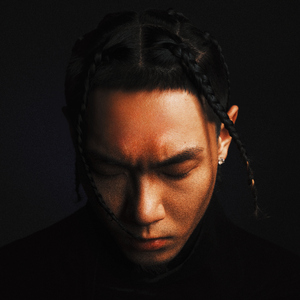 汤芳在METCN的成名经历简介
